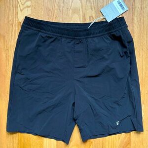Everlane Men’s Sport Shorts - Medium NWT